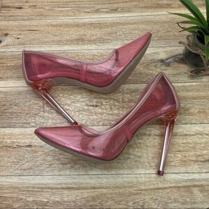 Steve Madden Tamper Pump sz 5.5